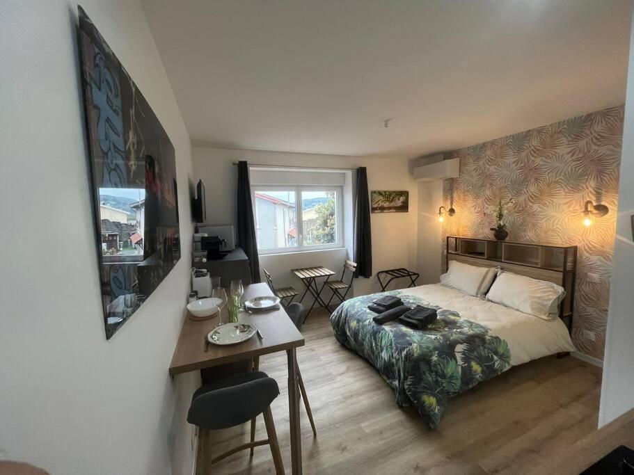 Verdi Studio Cosy Au Calme Parking Gratuit Chasse-sur-Rhône Eksteriør bilde